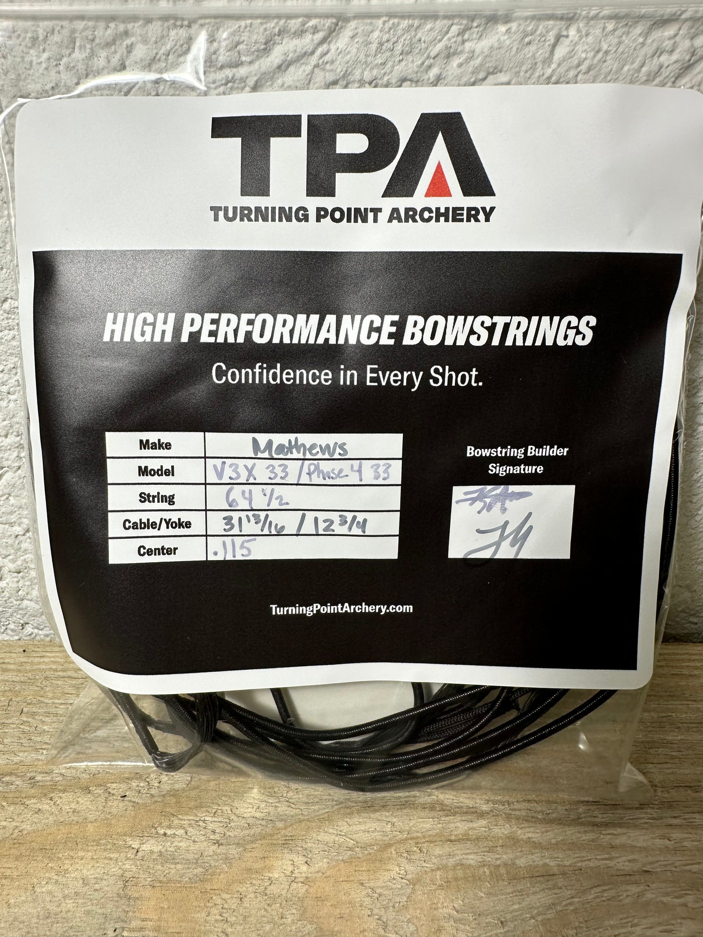 Mathews PHASE 4 33 / V3X 33 Bow String and Cable Set (Multiple Colors)