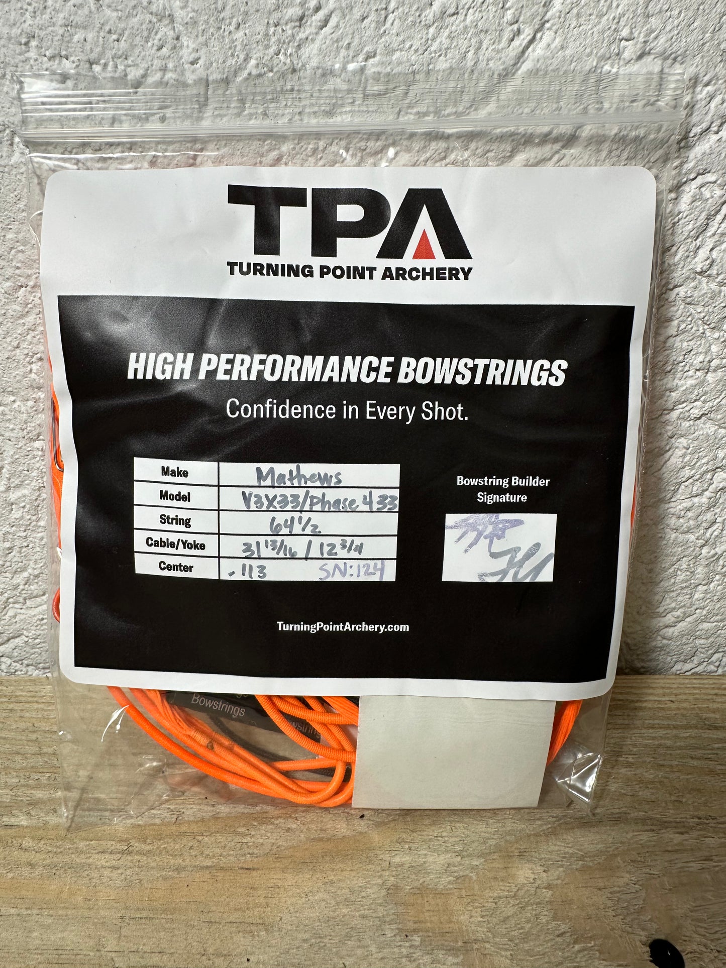 Mathews PHASE 4 33 / V3X 33 Bow String and Cable Set (Multiple Colors)