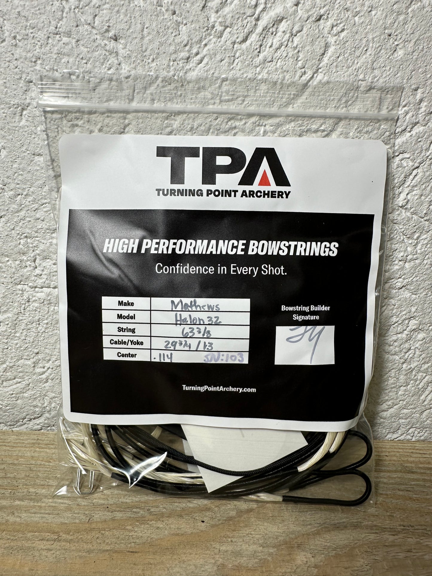 Mathews Halon 32 Bow String and Cable Set (Multiple Colors)